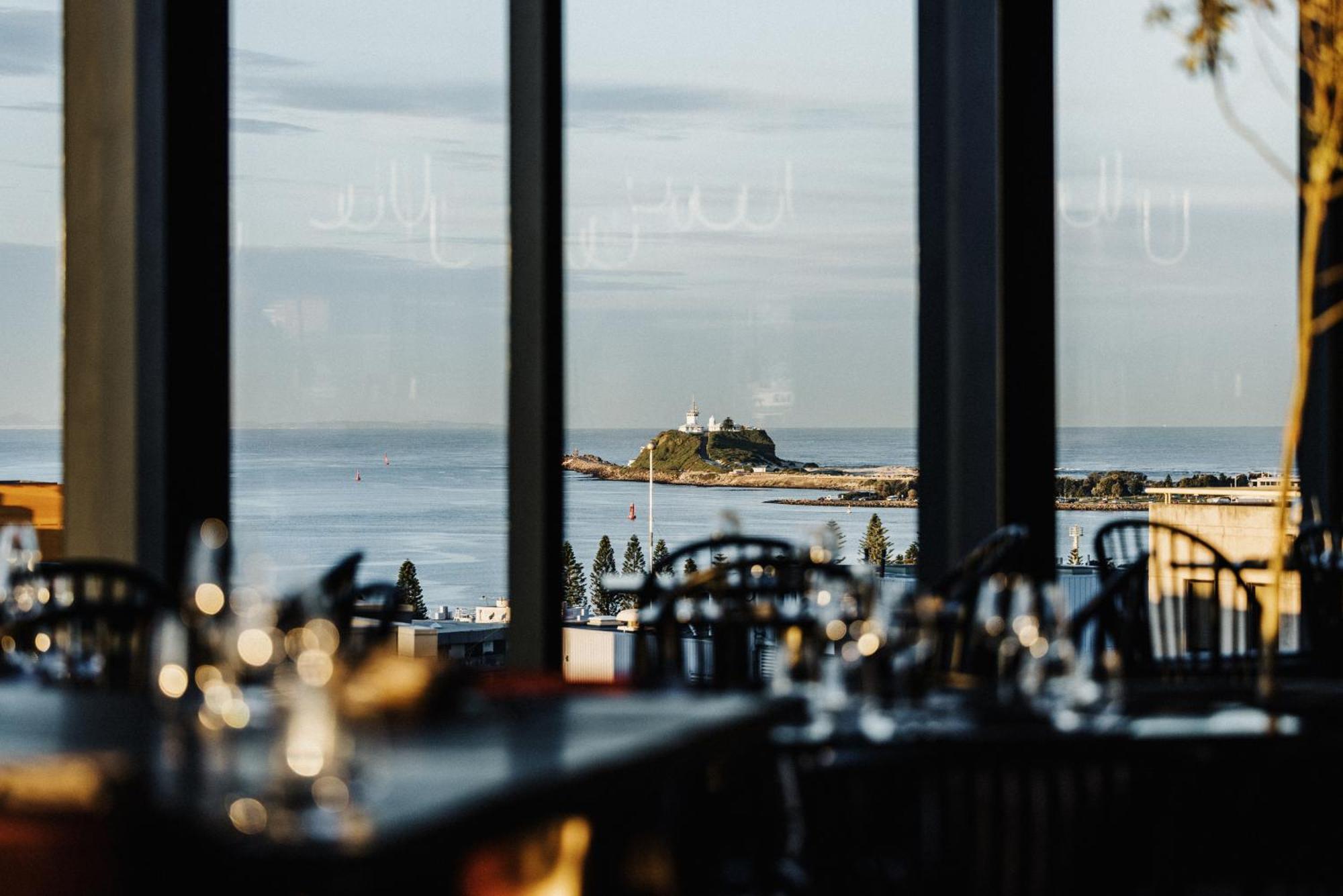 金斯利水晶溪酒店 纽卡斯尔 外观 照片 View from the restaurant